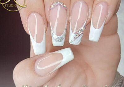 Manicure y Pedicure | UƱas AcrĆlicas | Valle de los Chillos dkatstudio-manicure-pedicure-unas-acrilicas-0001