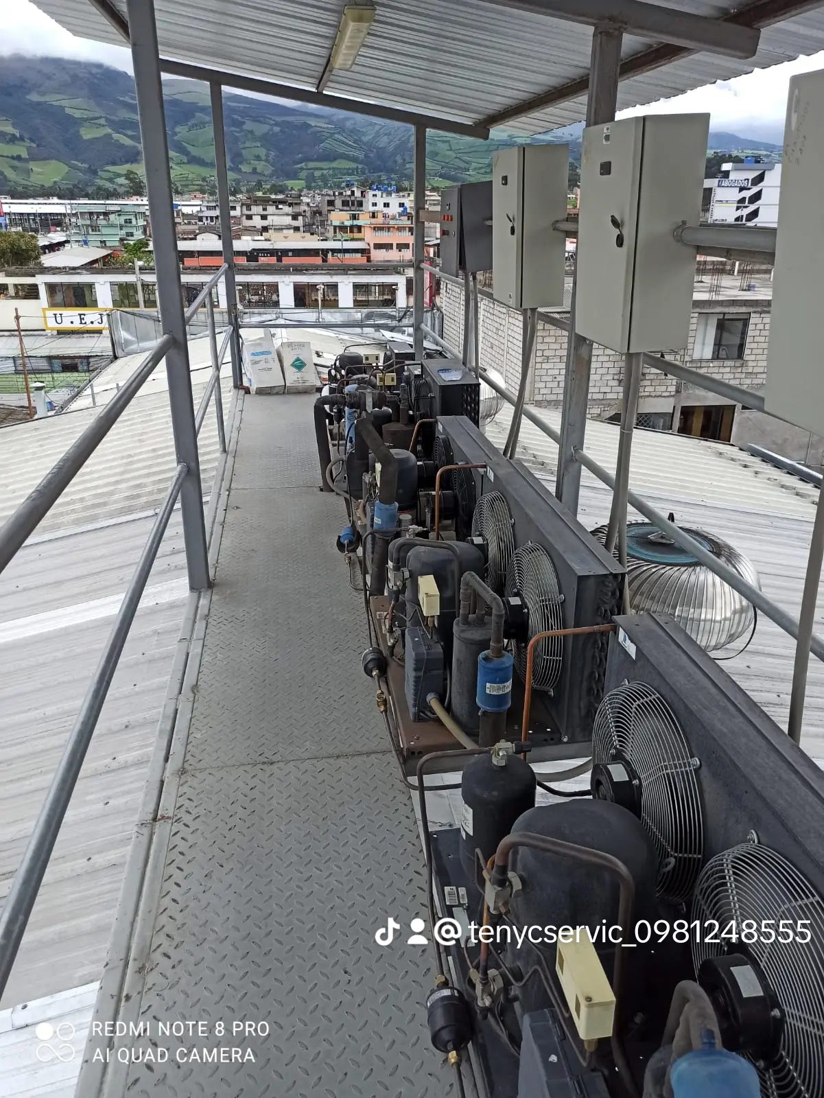 Técnico refrigeración cocinas centralitas